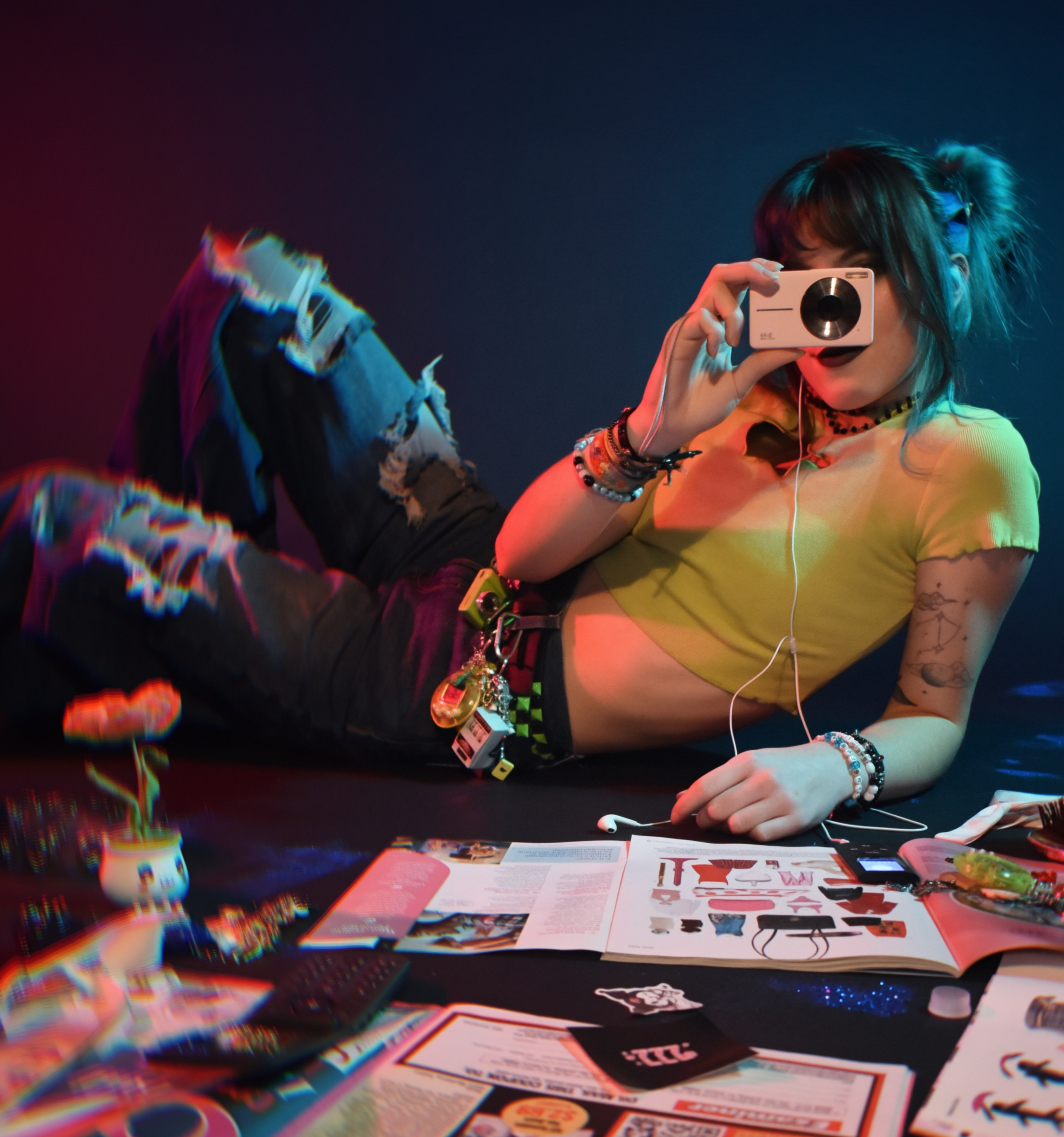 Lifestyle photo - Alyssa with pink camera