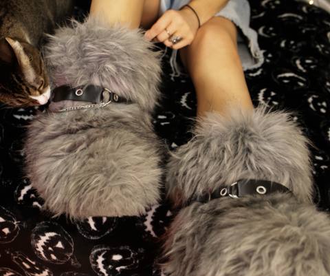 Fur Boot Leather Straps
